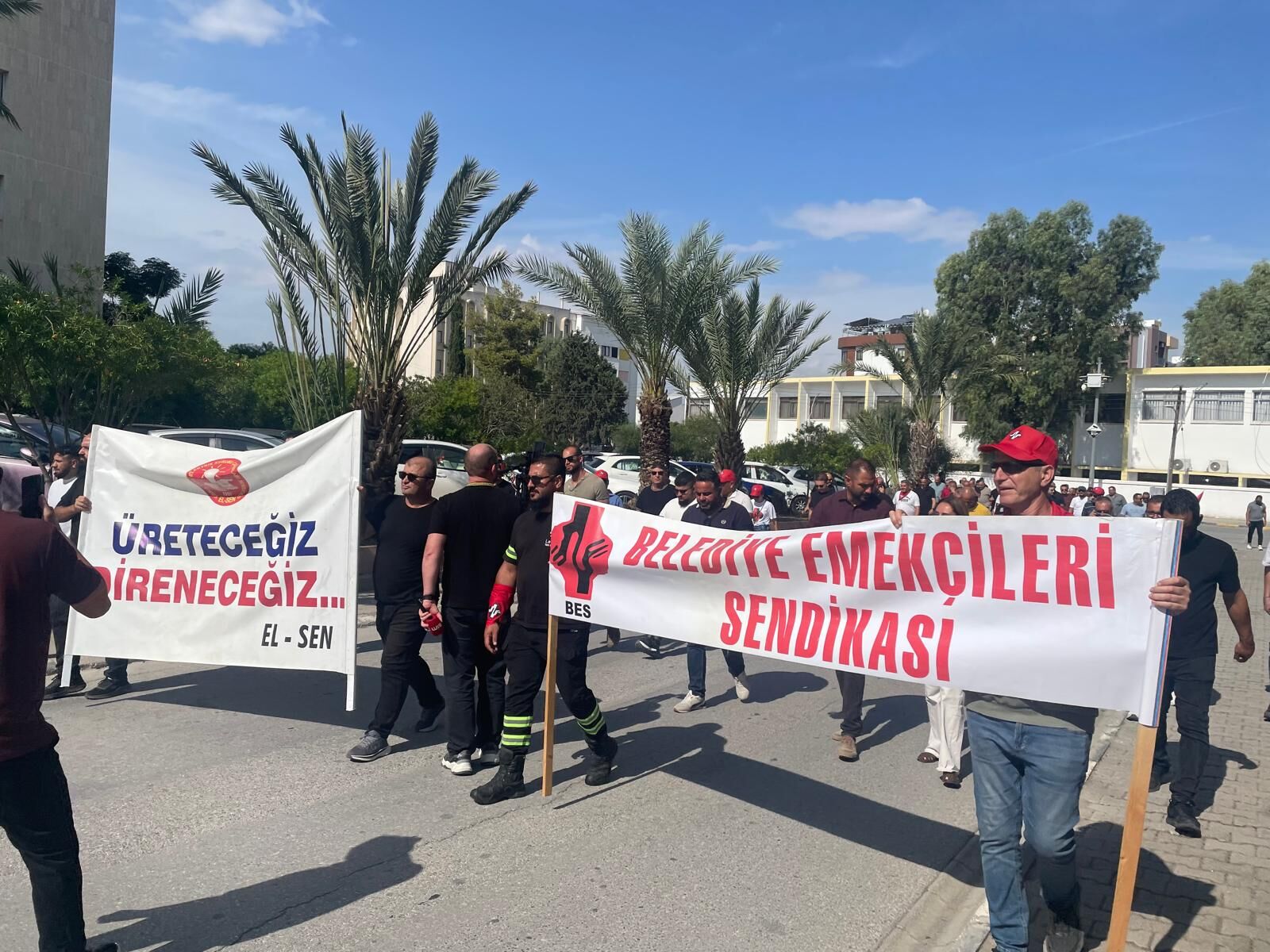 1791798138692Sendi̇ka Yürüyüş Gha 4