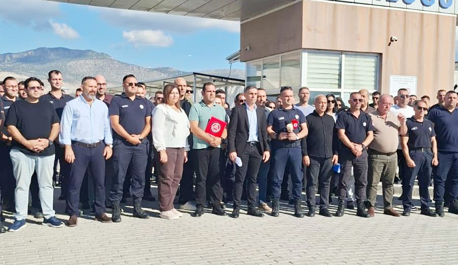 HAKSEN cezaevindeki greve katıldı