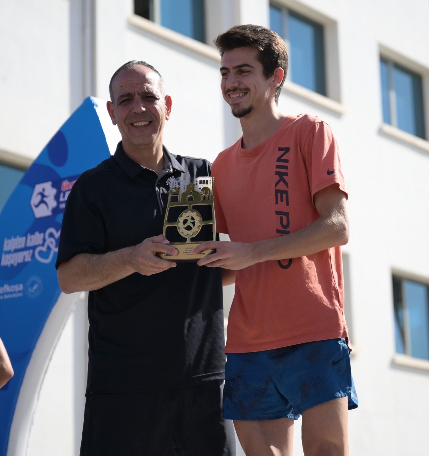 1792930408196Lefkoşa Maratonu Ödül Töreni̇ (4)