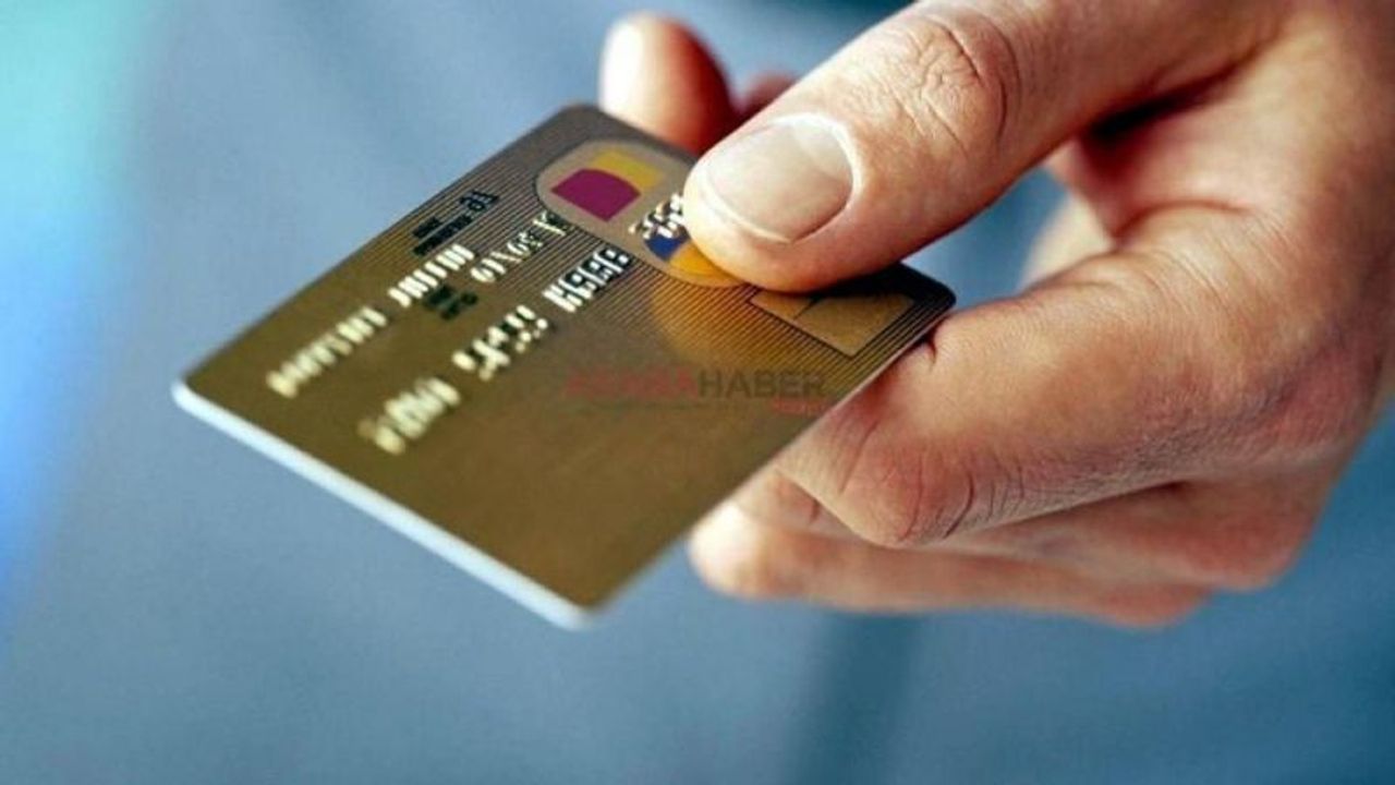 Güney Kıbrıs'ta ödemeler daha çok kredi kartı ile yapılıyor