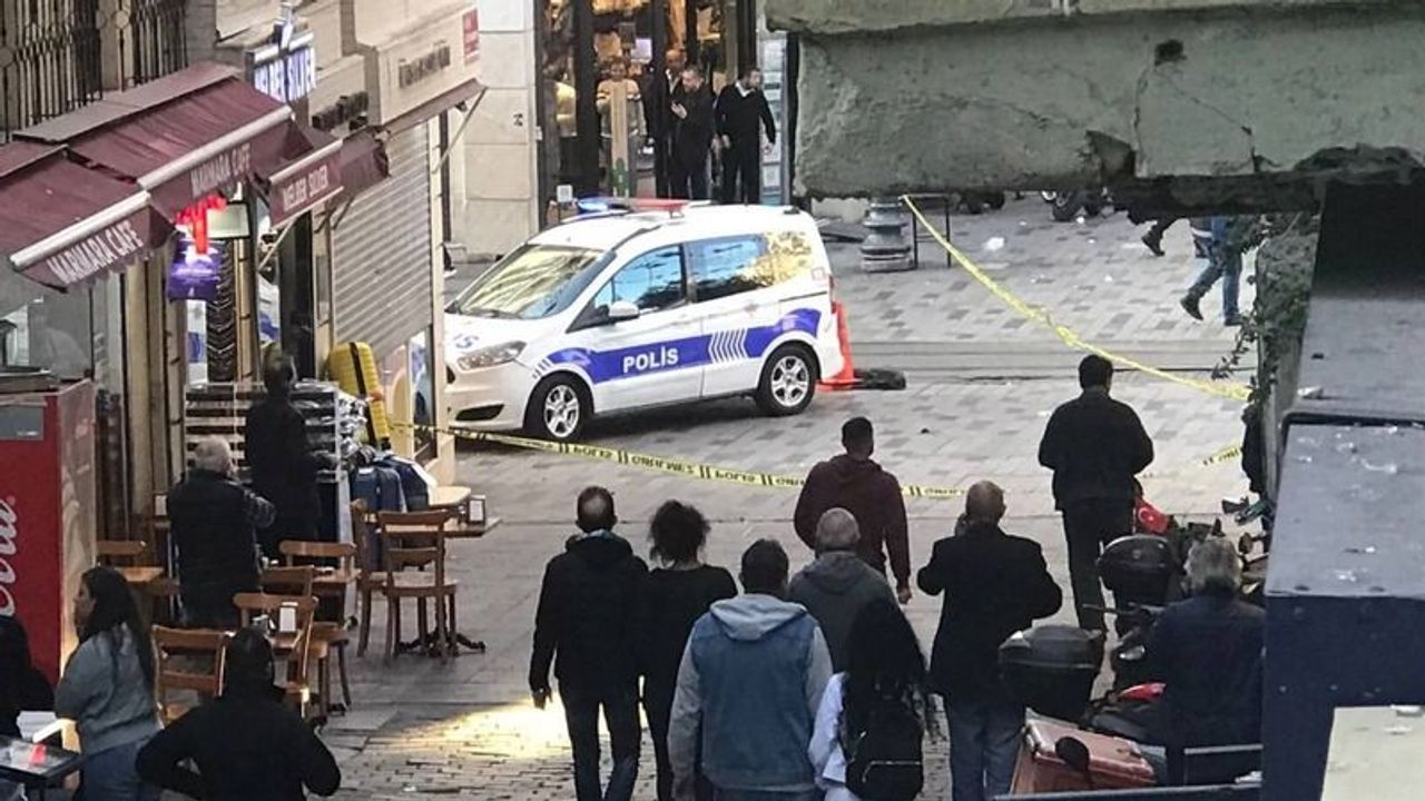 İstiklal Caddesi'nde patlama: 4 ölü, 38 yaralı