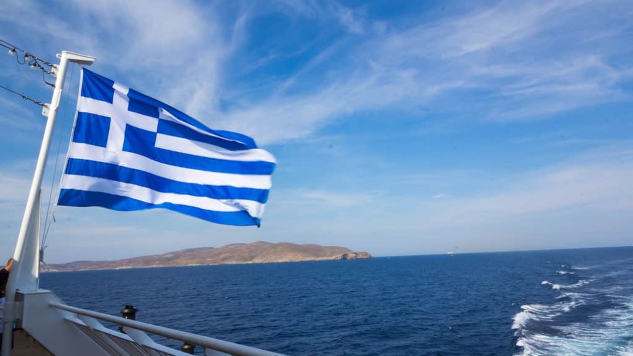"Yunanistan karasularını 12 mile çıkarmaya hazırlanıyor" iddiası
