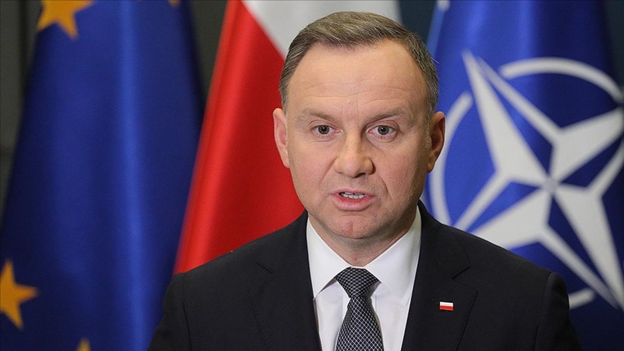 Polonya Cumhurbaşkanı: “Füzenin ülkemize yönelik kasıtlı bir saldırı olduğuna dair hiçbir belirti yok”