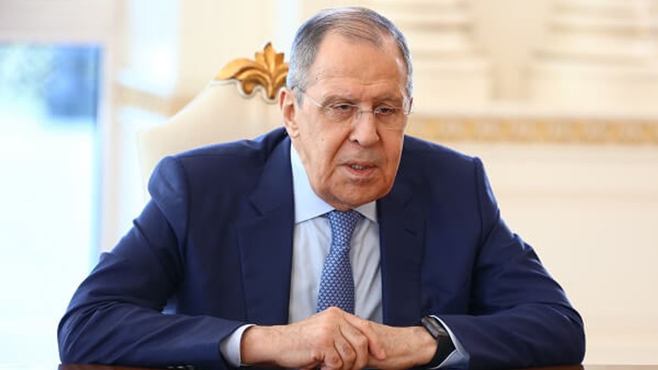 Rusya Dışişleri Bakanı Lavrov, "Yunanistan'ın S-300'leri hiç kimseye devretme hakkı yok"