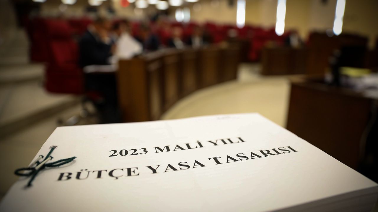 2023 KKTC Bütçesi Meclis'te Kabul Edildi! Milletvekillerinden 27’si kabul, 14’ü ret oyu kullandı