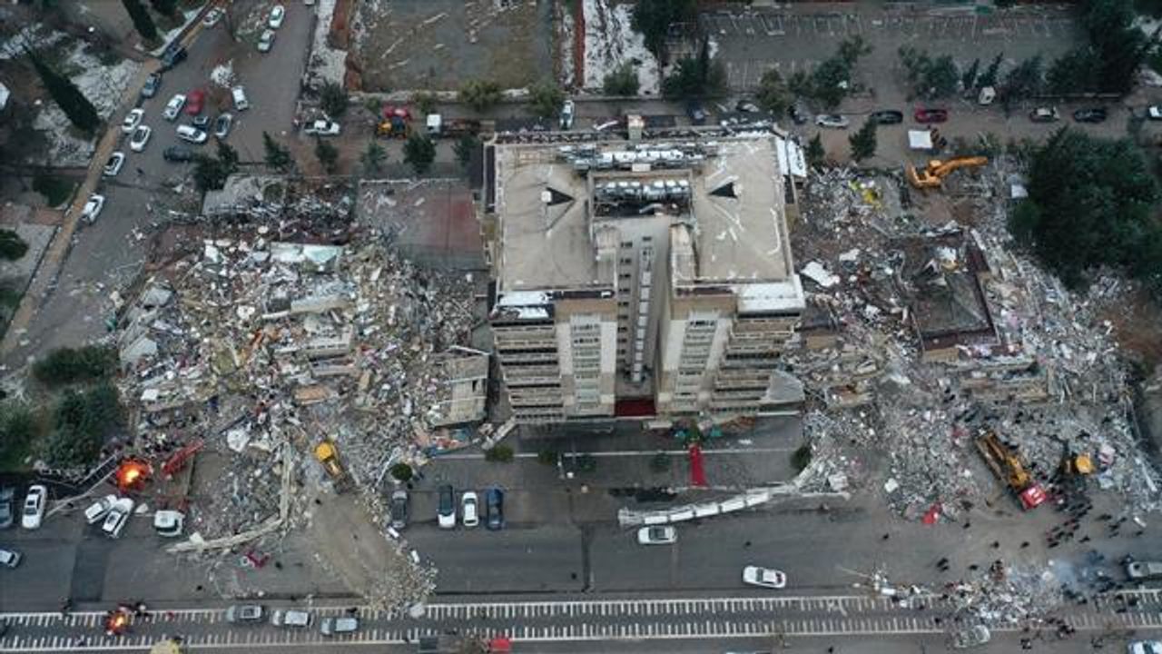 AFAD: Depremde can kaybı 18 bin 342 kişiye yükseldi, yaralı sayısı 74 bin 242 kişi