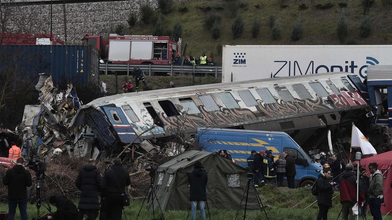 Yunanistan'da tren kazası sonrası protesto