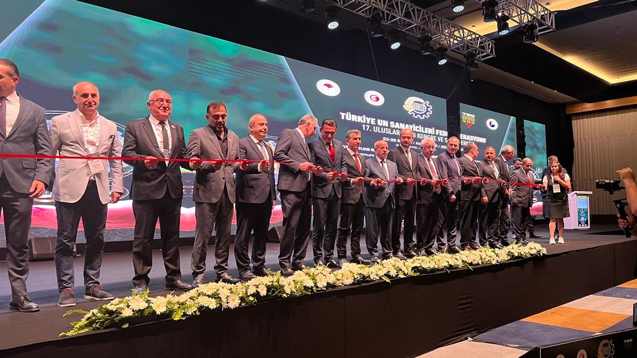 “Un Üretiminde Teknolojik Dönüşümler ve Küresel Riskler” kongresi Girne’de gerçekleştirildi