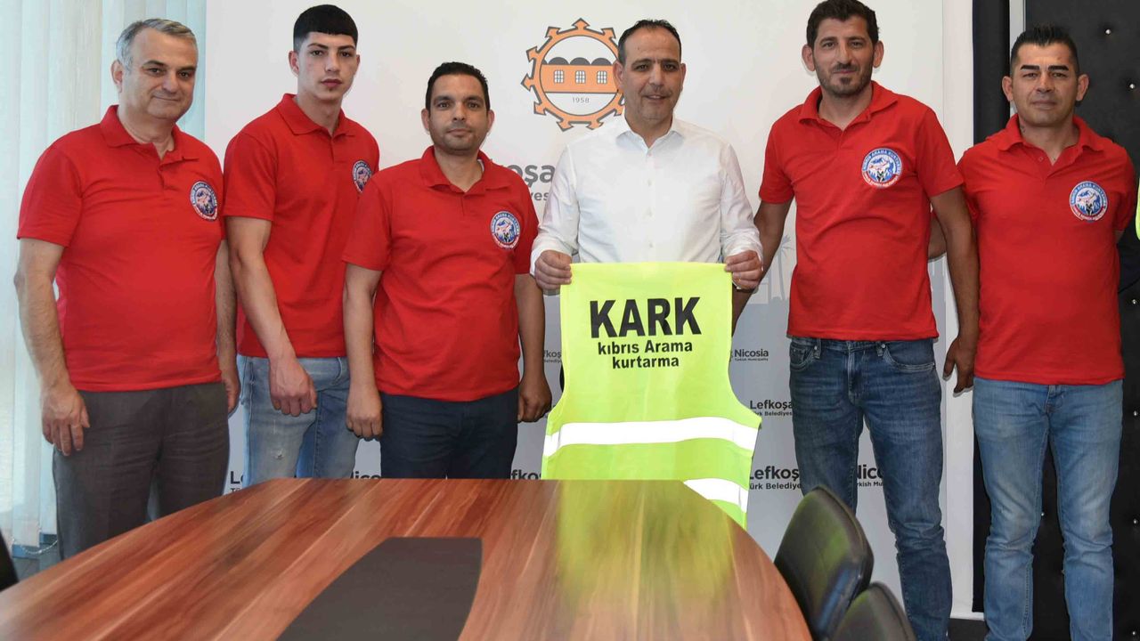 LTB Başkanı Harmancı, Kıbrıs Arama Kurtarma Derneği (KARK) üyelerini kabul etti
