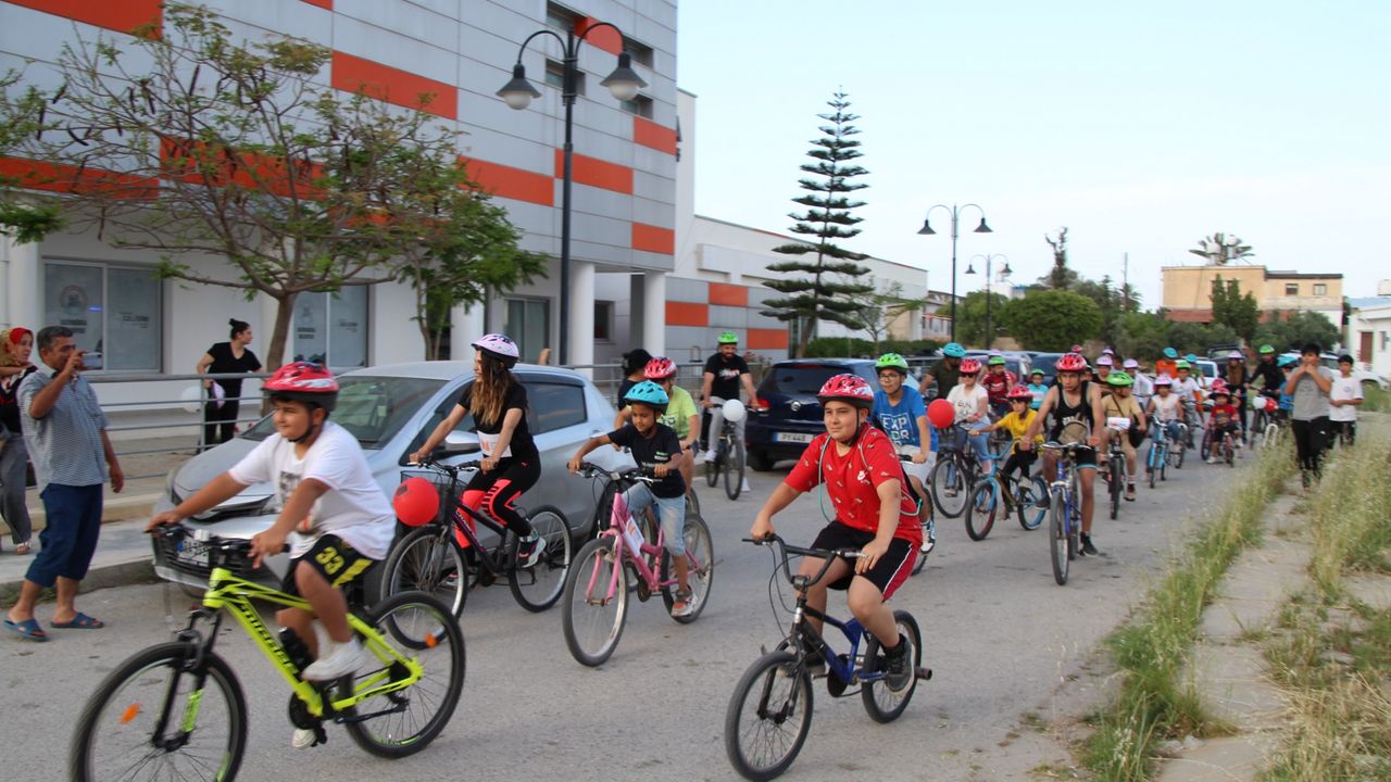 MAGEM Maraş, 19 Mayıs Atatürk’ü Anma, Gençlik ve Spor Bayramı dolayısıyla bisiklet gezisi düzenledi