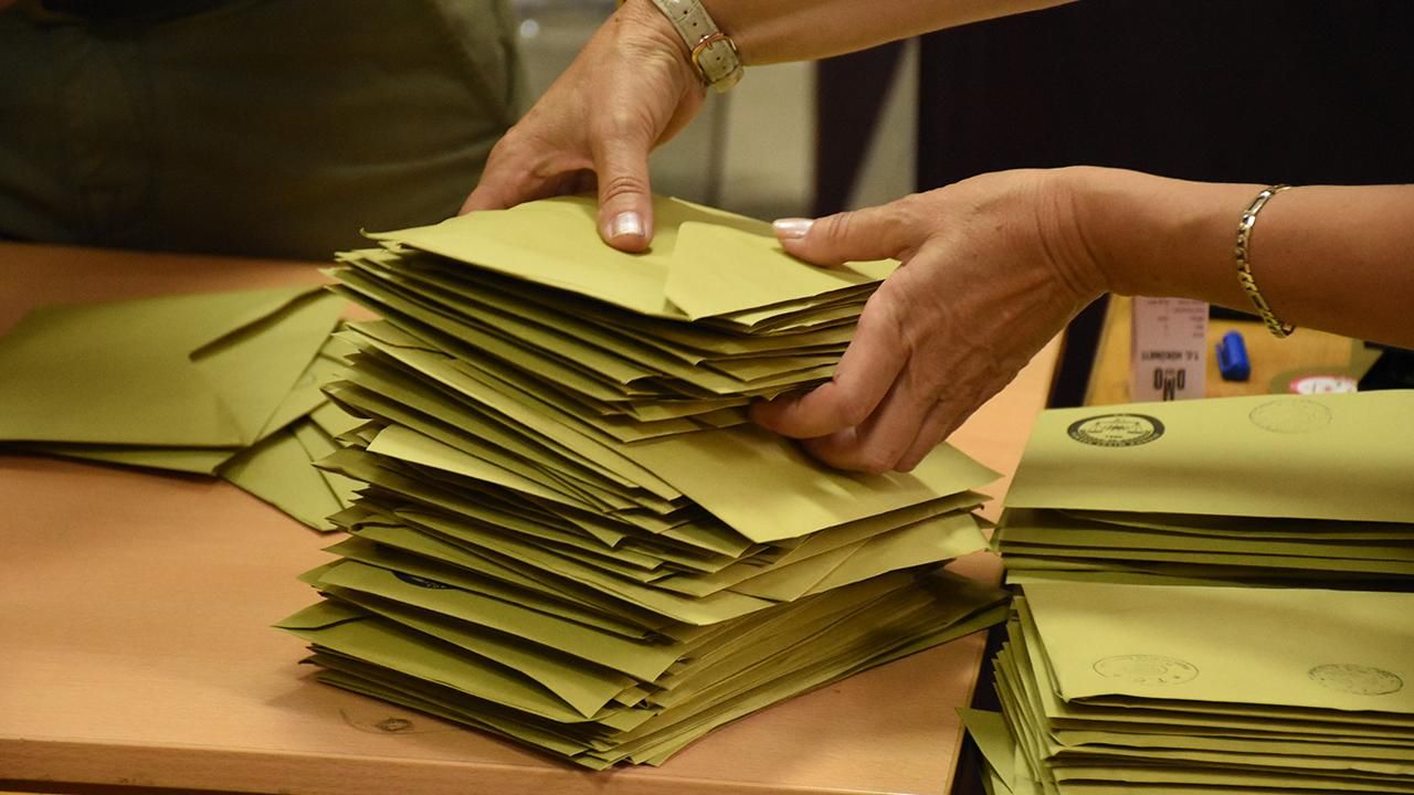 14 Mayıs seçimleri için yurt dışı ve gümrüklerde oy kullanan seçmen sayısı 1 milyon 750 bini geçti