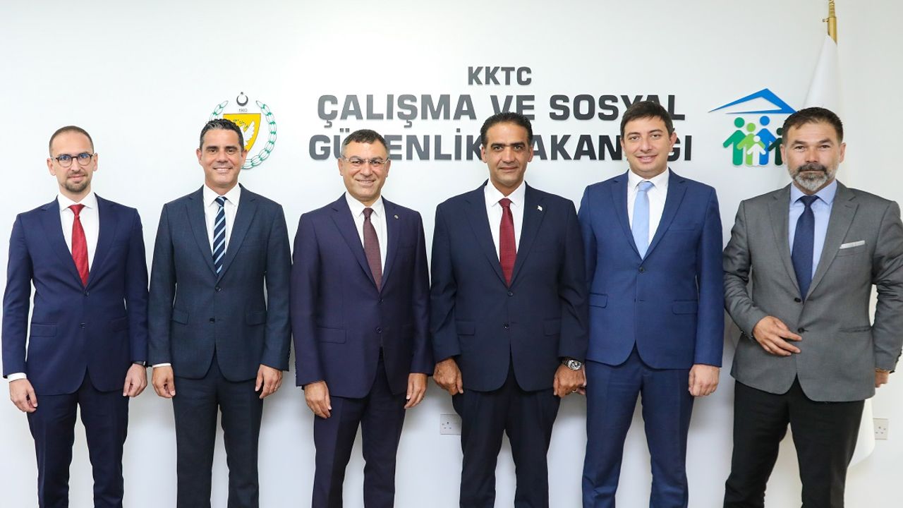Çalışma ve Sosyal Güvenlik Bakanı Gardiyanoğlu, Kuzey Kıbrıs Turkcell heyetini kabul etti