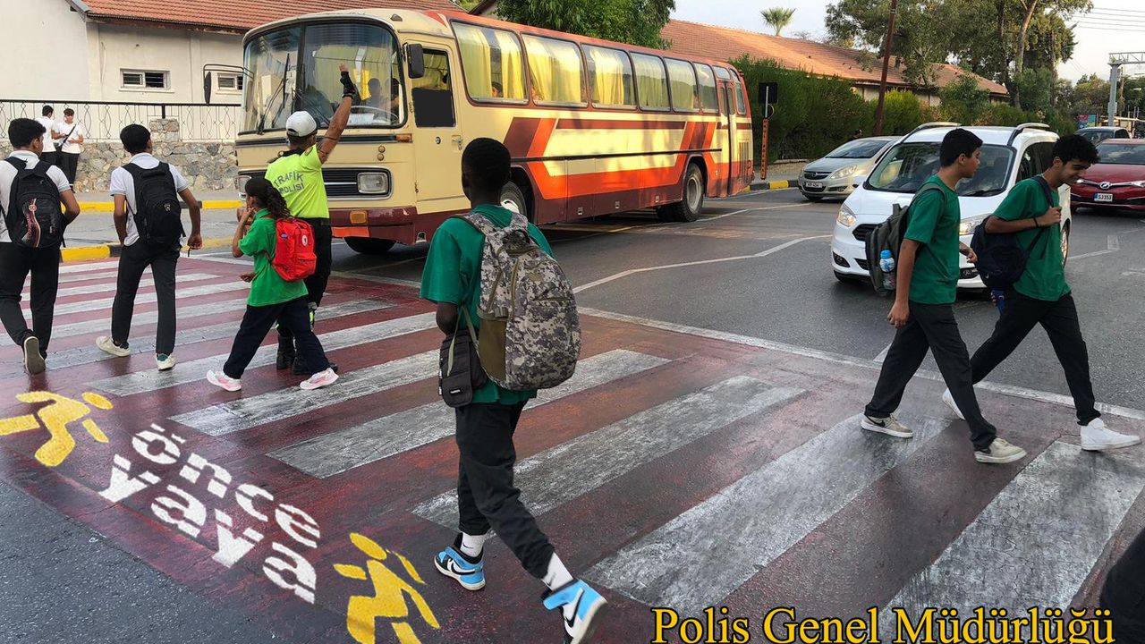 PGM Trafik Müdürlüğü: “Okullar açılıyor, yoğun trafikte yayalara karşı duyarlı olalım”