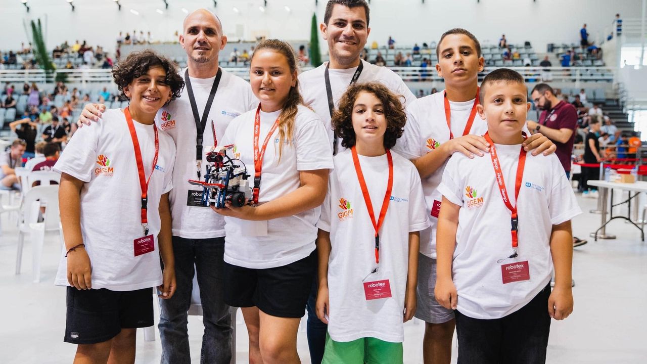 Robotik kodlama eğitimi alan GİGEM öğrencileri uluslararası yarışmalarda dereceye girdi