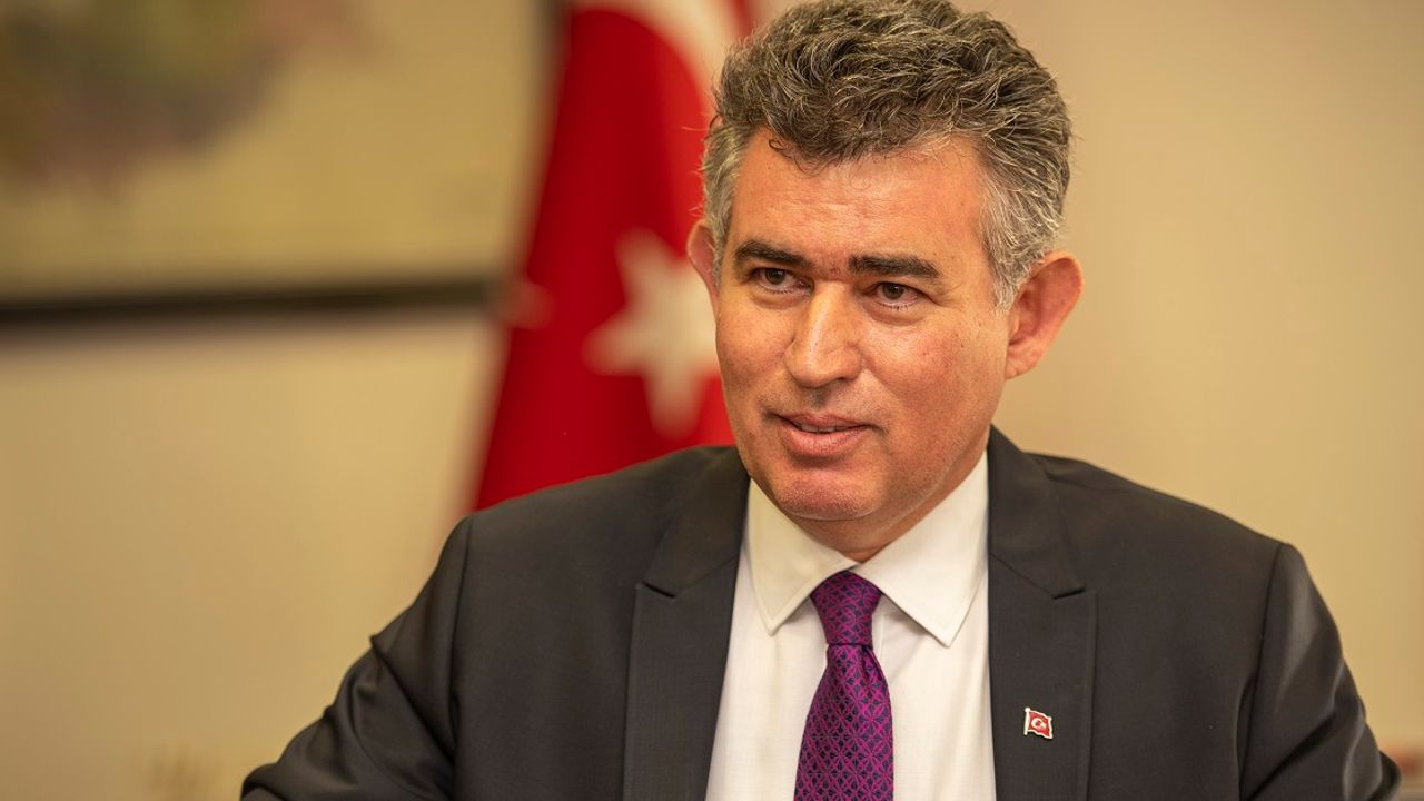 Türkiye Cumhuriyeti Lefkoşa Büyükelçisi Feyzioğlu: “Meleklerimizin katillerinin duruşmasını yakından izliyoruz”