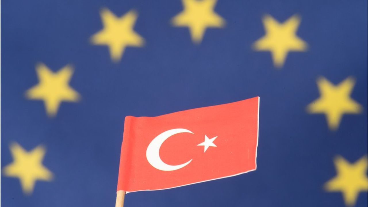 Avrupa Komisyonu’nun Türkiye raporu Rum basınında