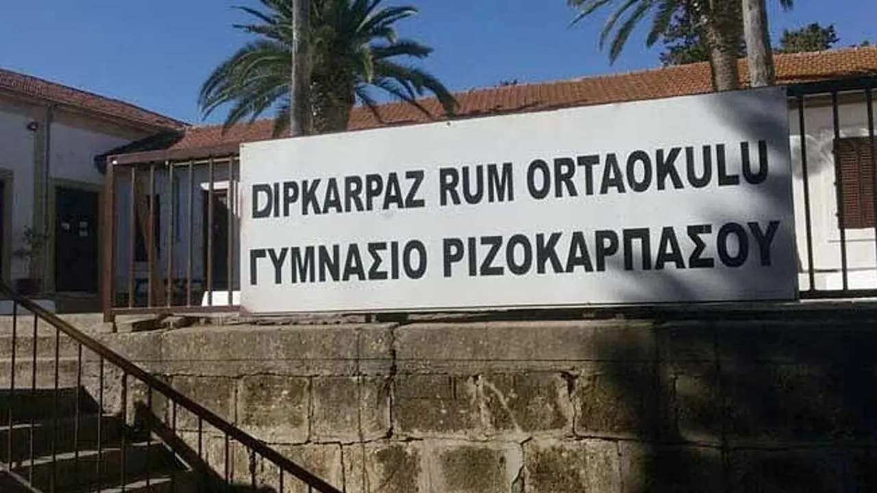 Dipkarpaz Rum okullarıyla ilgili iddialar Rum Eğitim Bakanlığı tarafından araştırılıyor