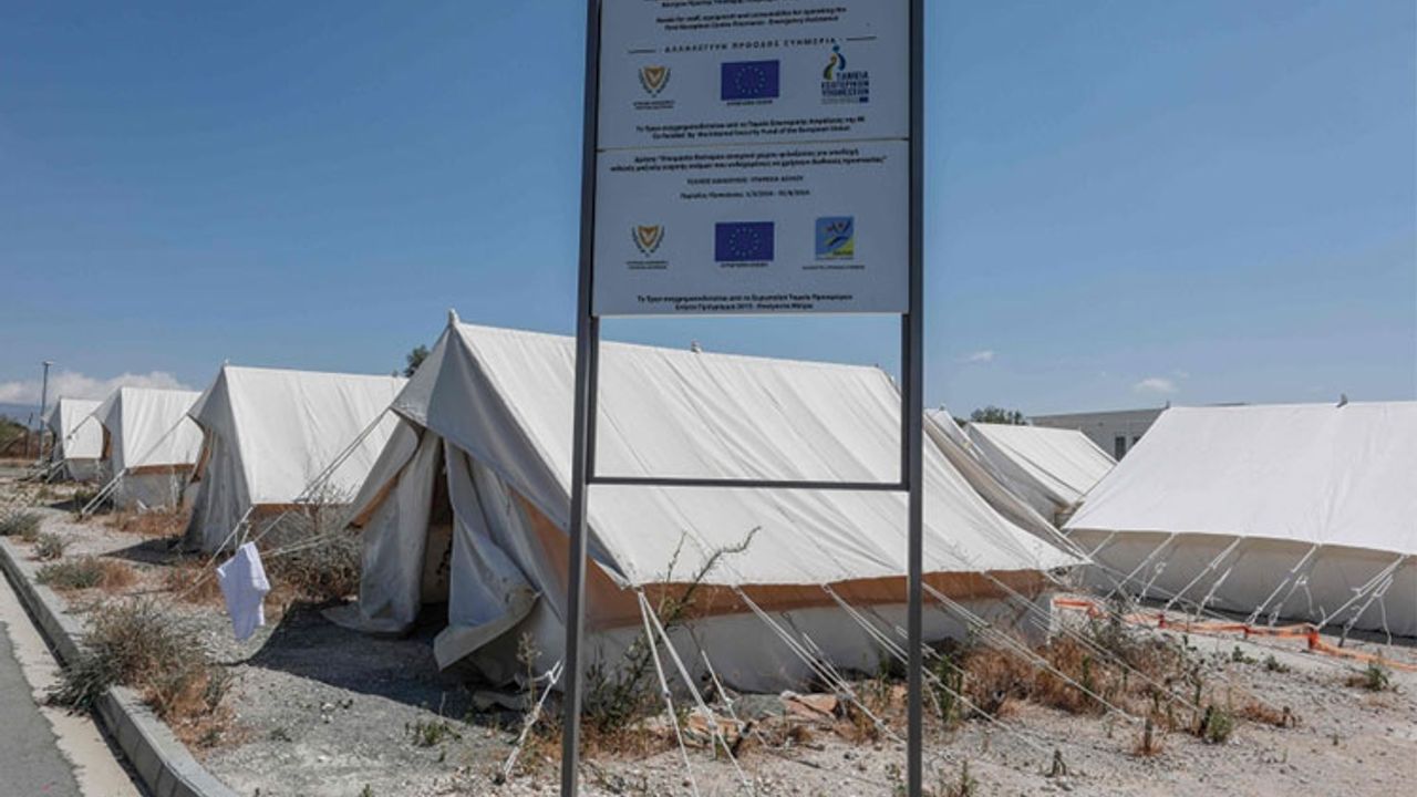 Güney Kıbrıs'ta 239 üçüncü ülke vatandaşı ülkelerine geri gönderildi