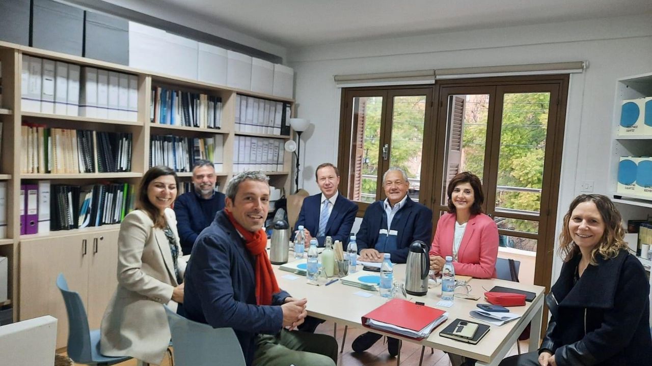 Holguín, Kıbrıs Diyalog Forumu temsilcileri ile bir araya geldi