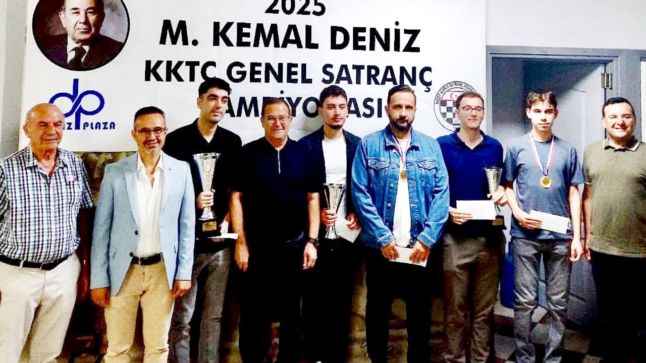 KKTC Şampiyonu Ağdelen Ödülünü Aldı