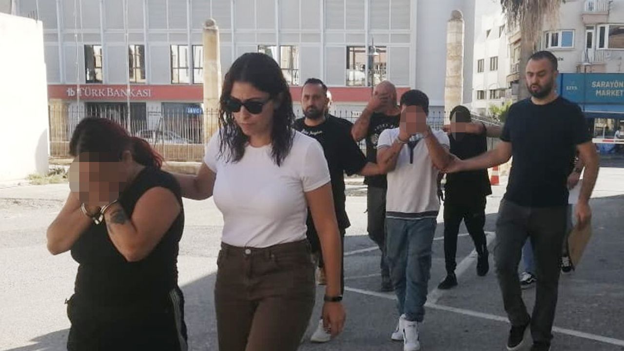 Uyuşturucu Zanlıları Yeniden Mahkemeye Çıkarıldı