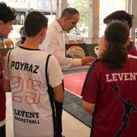 Spor