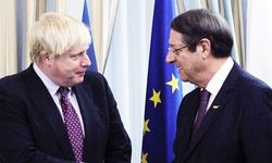 İngiltere Başbakanı Johnson’dan Anastasiadis’e: "İki devletli çözümü reddediyoruz"