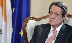 Anastasiadis: “Ukrayna’ya silah göndermek niyetinde değiliz”