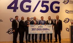 BTHK tarafından açılan 4G/5G ihalesini kazanan Kuzey Kıbrıs Turkcell’e yetkilendirme belgesi törenle verildi