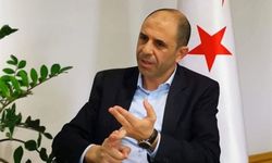 Özersay: “Kalıcı çözüm hem yöntem hem de içerik konusunda gerçekçi yaklaşımlarla mümkündür”