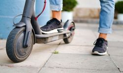 Trafik Kazalarını Önleme Derneği elektrikli scooter’ların yollarda yarattığı tehlikelere dikkat çekti