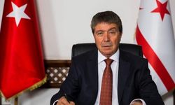 Başbakan Üstel: “Gençlerimizin spor yapmasına tahammülü olmayan bu ve benzeri zihniyetleri şiddetle kınıyorum”