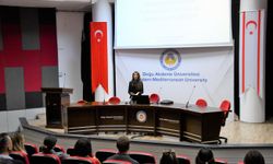 DAÜ’de deprem sürecinde psikososyal destek ve öğrencilerle iletişim konusunda çalışanlara yönelik eğitim düzenlendi