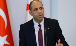 HP Başkanı Özersay: “Bu ülkenin tek bir vekil için yapılacak ara seçime değil erken seçime ihtiyacı vardır”