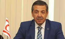 Ertuğruloğlu: "KKTC-AB ilişkileri ile AB’nin ülkemizdeki ofisinin diplomatik statüsü masaya yatırılmalı"