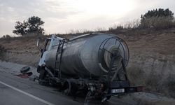 Seyir halindeki su tankerinin tekerleği yerinden çıktı.. 1 yaralı