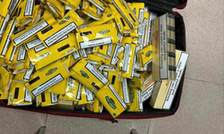 Baf havalimanında büyük miktarda tütün ürünü ele geçirildi