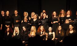 Yetişkinler Atölyesi “Kakistokrasi” oyunuyla yeniden sahnede