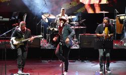 'Santana by Latin Power Tribute Band' sahne aldı