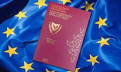 Avrupa Komisyonu “altın pasaportlar” dosyasını açıkta tutuyor