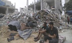 İsrail: İsrailli esirler evlerine dönmeden Gazze'ye elektrik, su ve yakıt verilmeyecek
