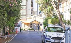 İsrail'in Güney Kıbrıs'taki büyükelçilik binası yakınında bomba patladı