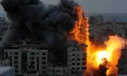 İsrail savaş uçakları Gazze Şeridi'nde çok sayıda noktayı bombaladı