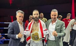 Cihan Selçuk Dünya Profesyonel Kickboks Şampiyonu Oldu