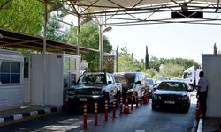KKTC'den Güney Kıbrıs'a geçen araçlara ilişkin prosedürde değişiklik yok