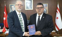Maliye Bakanı Berova, Ass. Prof. Dr. Ramiz'i kabul etti