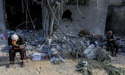 İsrail'in Gazze'ye dünkü saldırılarında 400'den fazla Filistinli hayatını kaybetti