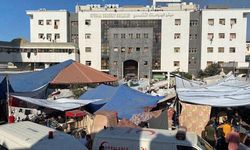 İsrail ordusu, Şifa Hastanesindeki sığınmacı ve hastaları zorla sürdü
