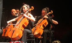 Mersin'de KKTC'nin kuruluşunun 40. yılı dolayısıyla konser verildi