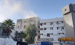 İsrail ordusunun, Gazze'deki Şifa Hastanesi'nde onlarca sağlık personeli ve sivili alıkoyduğu bildirildi
